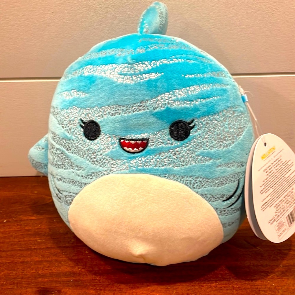 NWT Lamar the Tiger Shark Squishmallows